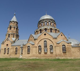 Церковь Николая Чудотворца в станице Новоосетинской Моздокского района Республики Северная Осетия-Алания