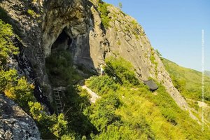 На Алтае запустили виртуальный тур в Страшную пещеру