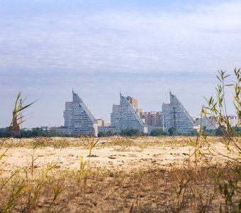 Трёхмачтовый в песках Воронежа