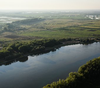 Вид на Волгу