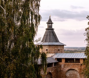 Наугольная караульная башня Зарайского кремля