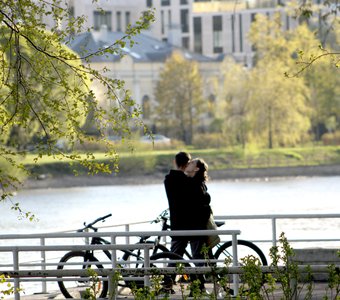 Весна. Чувства. Страсть.