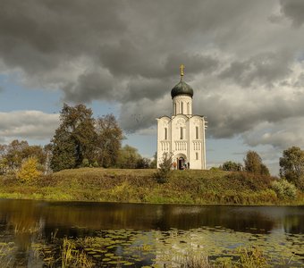 Церковь покрова на Нерли