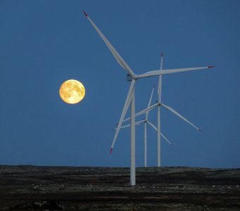 Суперлуние на Кольской ВЭС