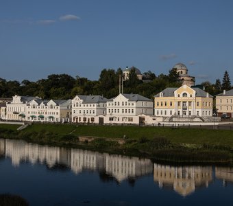 Вид набережной реки Тверца