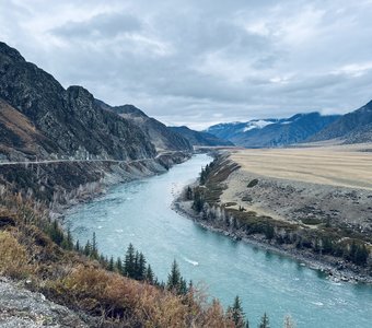 Река Катунь. Республика Алтай