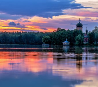 Вечер на Введенском озере