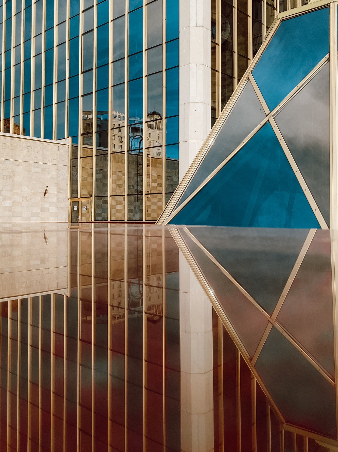 Отражаясь — отражай