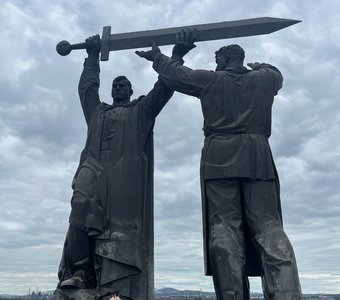 "Тыл фронту"