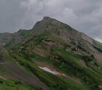 Горы перед ливнем