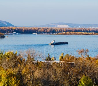 Самара, вид на Волгу с площади Славы