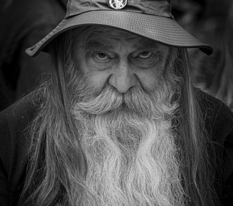 Старый хиппи.
