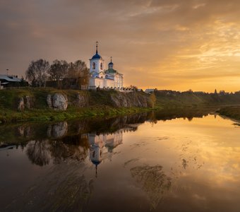 Рассвет в селе Слобода