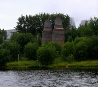 Старые печи Туринского старого завода.