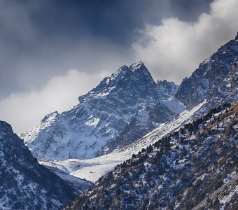 Ноябрь в ущелье Аламедин