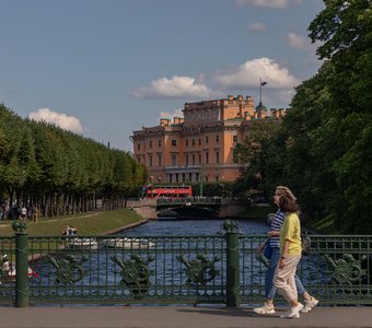 По дорожкам Петербурга