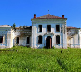 Старый Пелым. Церковь