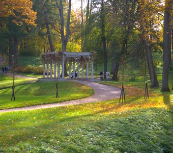 Пергола в парке Александрия, город Петергоф