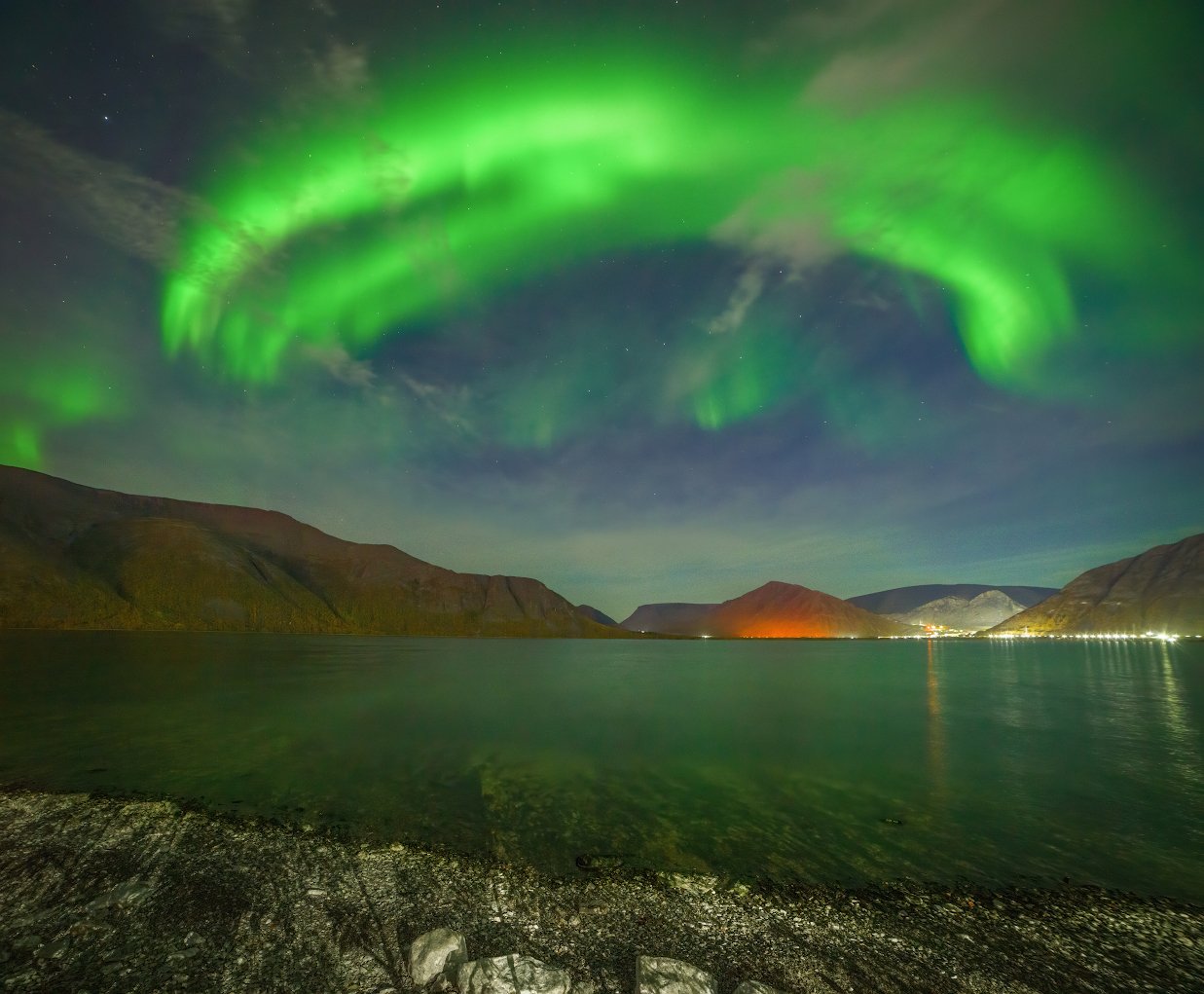 В ночь северного сияния