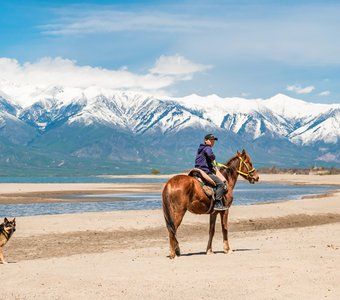 Киргизия, Иссык-Куль, май 2024