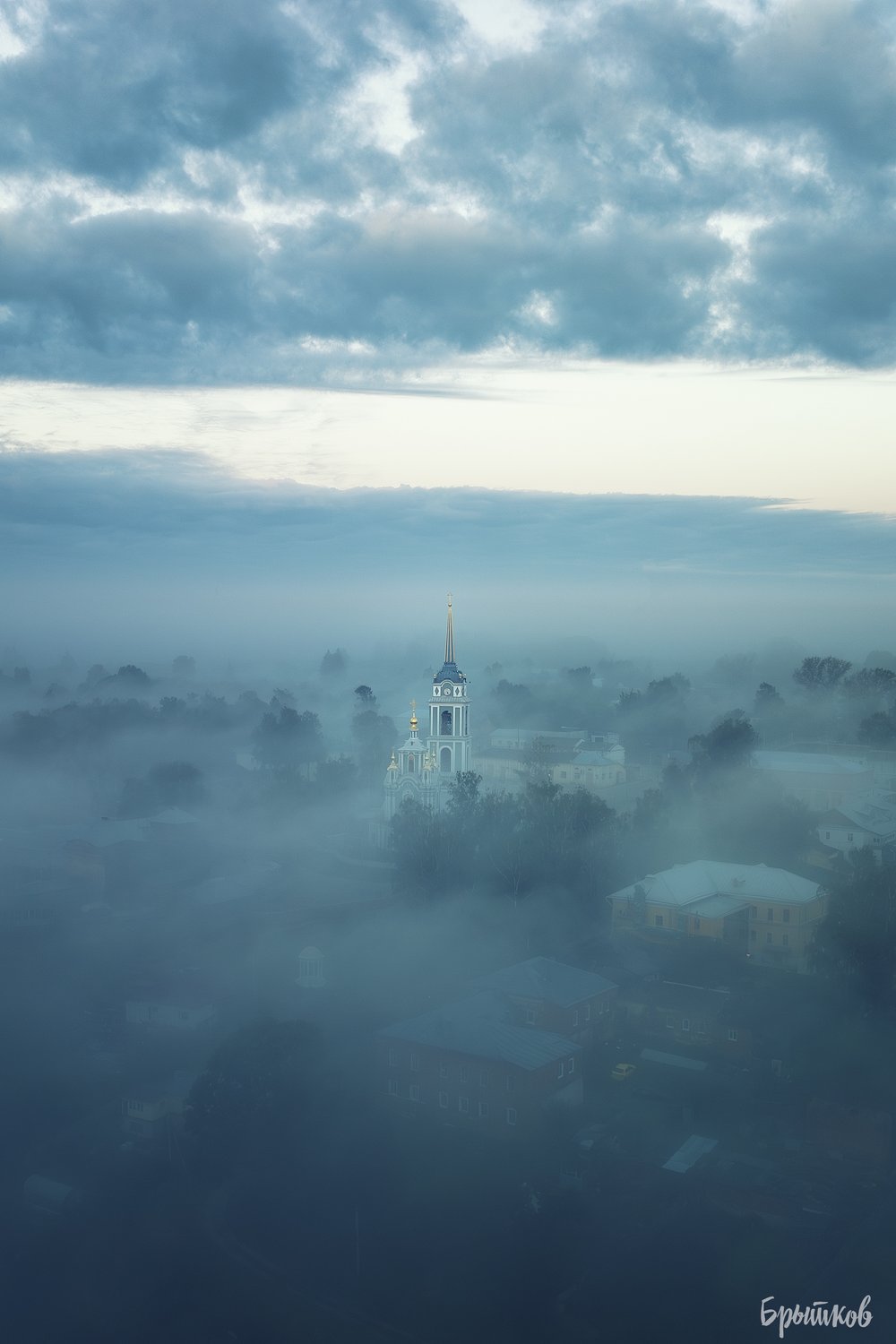 Храм в тумане