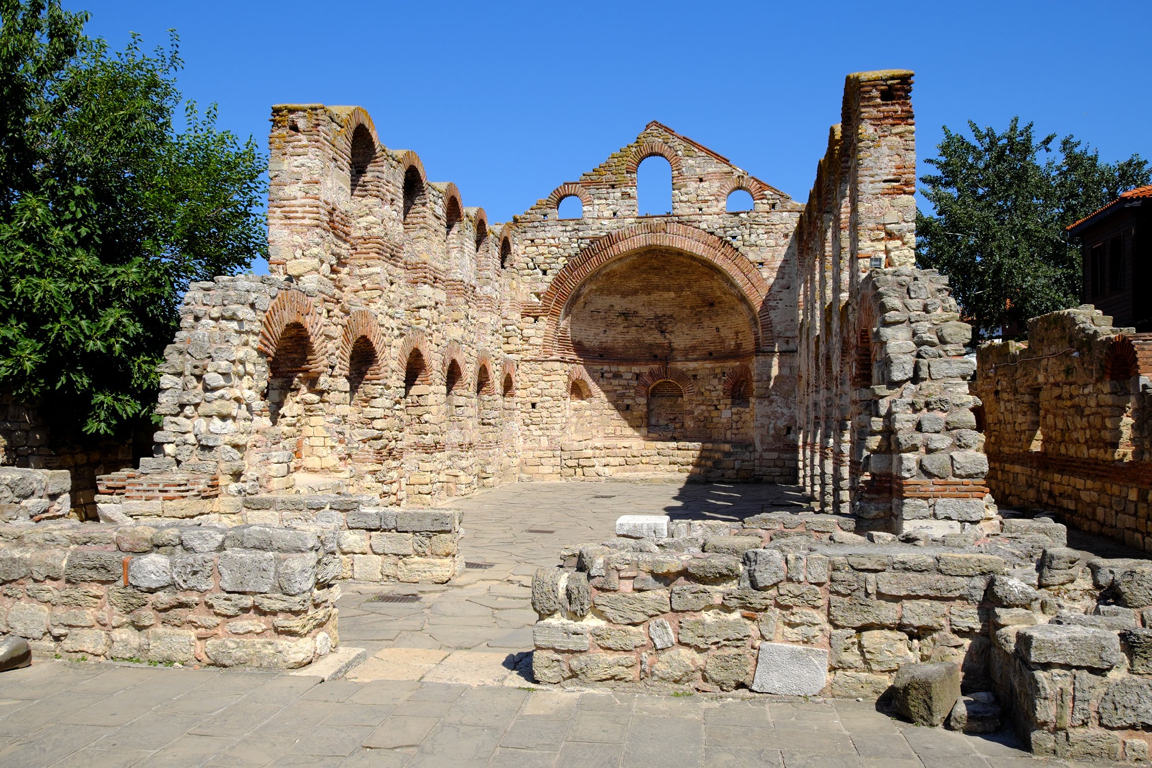 Церковь Святой Софии в старом городе Несебр, Болгария