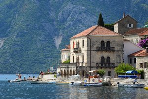 Черногория сохранит безвизовый режим для россиян