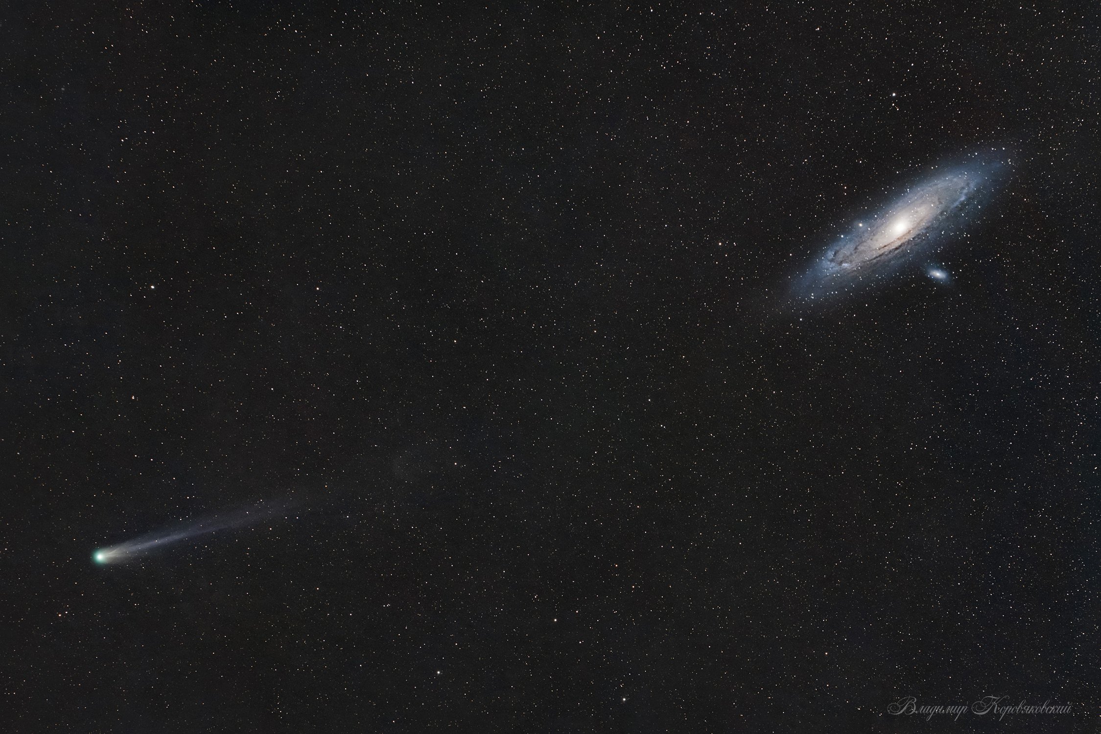 Галактика Андромеды и комета 12P/Понса-Брукса