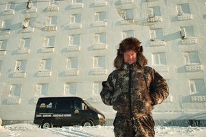 За полярный круг на «Соболе»: как чемпион  Евгений Павлов проехал по льдам и морозам
