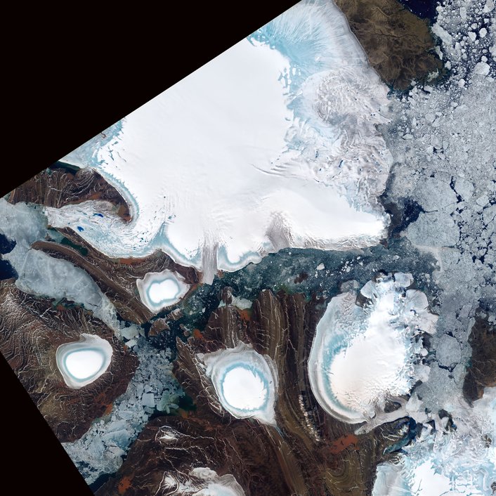 Фото: NASA Earth Observatory images by Joshua Stevens