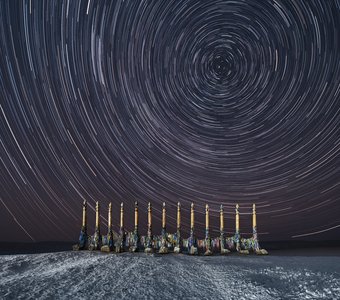 13 столбов сэргэ