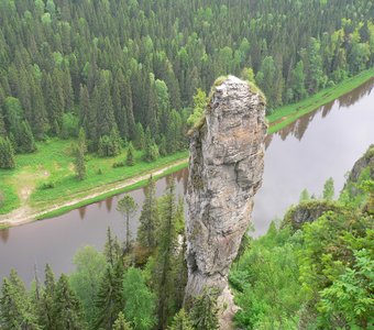 Усьвинские столбы_Чёртов палец