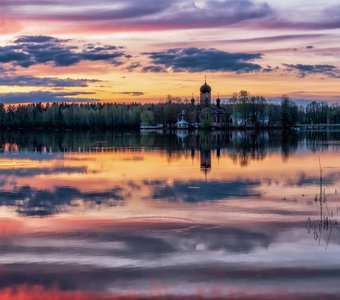 Вечер у Введенского озера