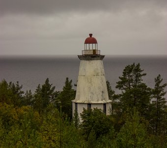 Маяк "Бесов Нос"