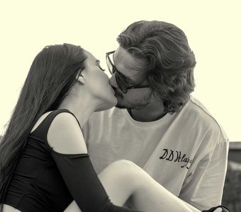 Нежданный поцелуй.