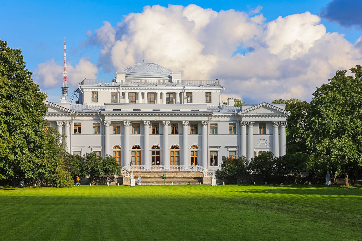 Фото: Санкт-Петербургское государственное бюджетное учреждение «Городское туристско-информационное бюро»