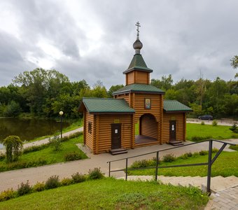 Купальни. Церковь Троицы Живоначальной в Нижнем Новгороде