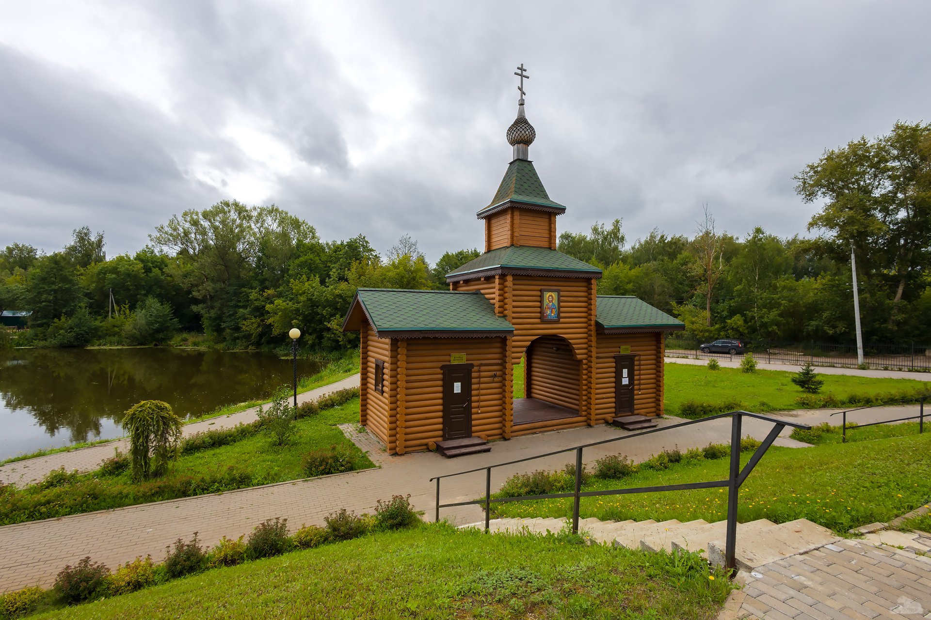 Купальни. Церковь Троицы Живоначальной в Нижнем Новгороде