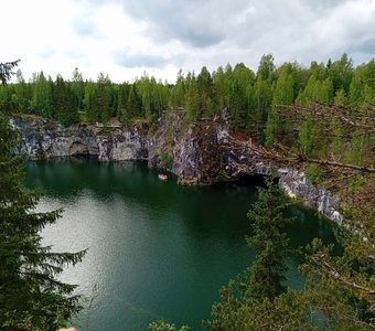 Горный парк «Рускеала», Мраморный каньон