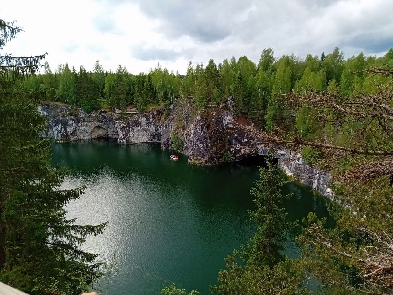 Горный парк «Рускеала», Мраморный каньон