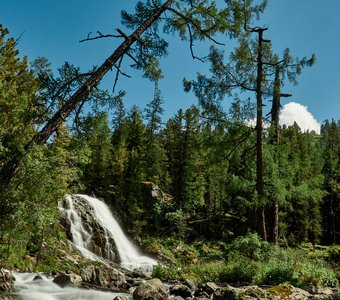 Катунский водопад