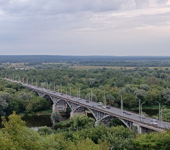 Берег левый, берег правый