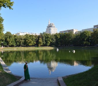 В ожидании истории.