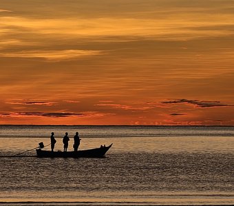 Трое в лодке.