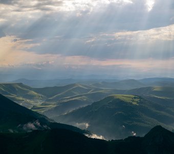 Сквозь облака