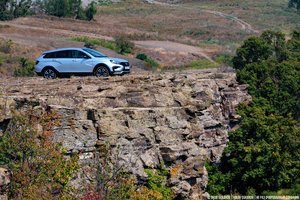 Национальное достояние: на новой LADA Vesta SW Cross на Юг