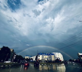 Двойная улыбка радуги