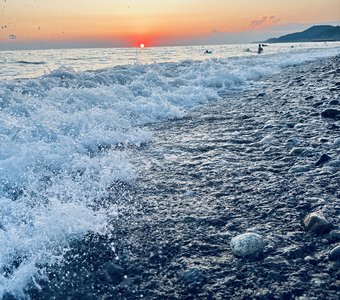 Слышите, этот шум? 🌊