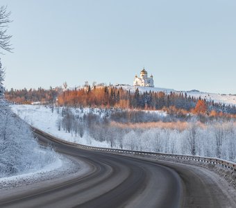 Дорога в Белогорский монастырь