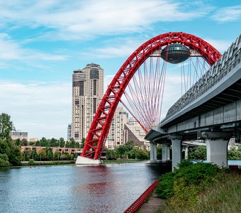 Живописный мост